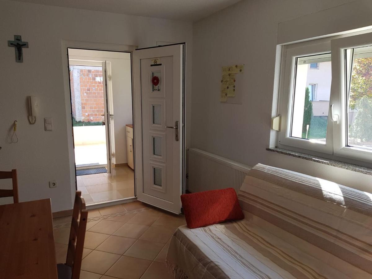 Appartement Minihaus In Zagreb à Sesvete Extérieur photo