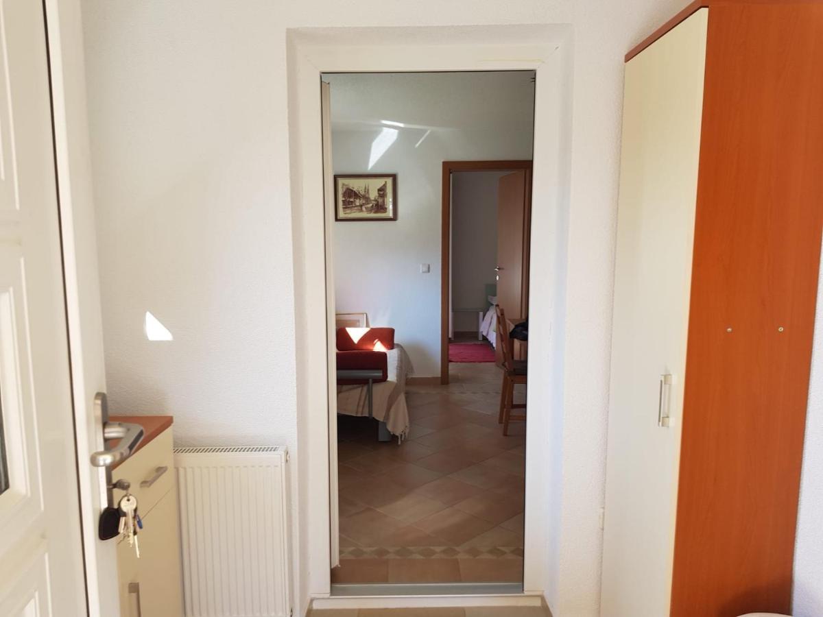 Appartement Minihaus In Zagreb à Sesvete Extérieur photo